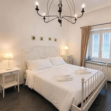 Royal Nest Apartman